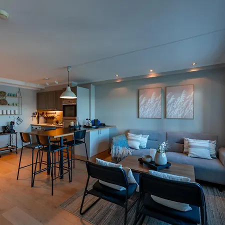 Harbour Sea View 아파트 스볼베르